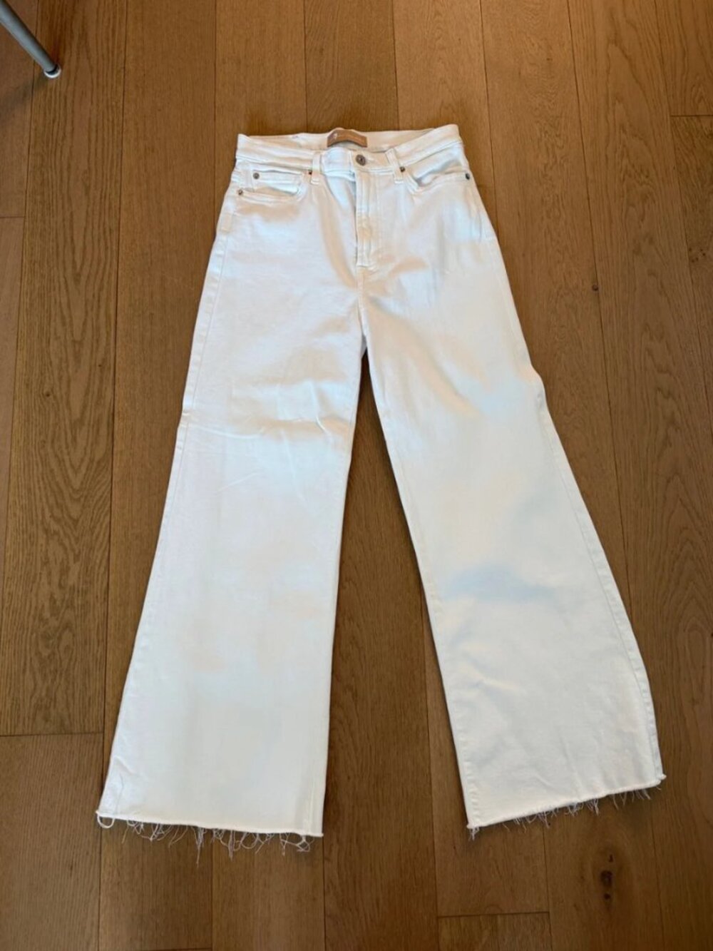 7 For All Mankind ultra high rise cropped Jo jeans.